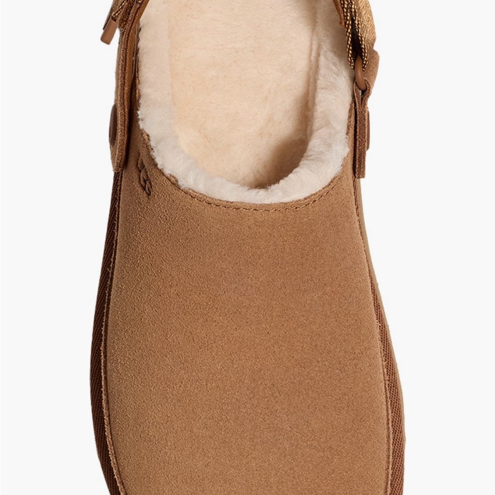 UGG Goldenstar cozy clog